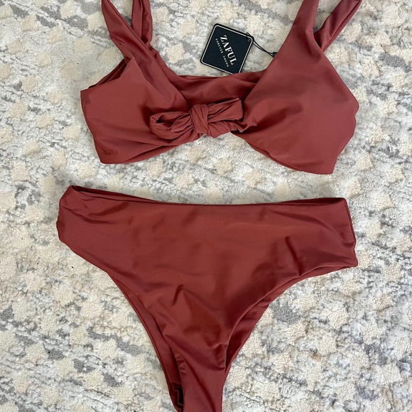 2 Piece Bathing Suit /Bikini ~ ZAFUL ~ New with Tags ~ Super Deal - Picture 1 of 6